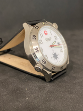 Carica l&#39;immagine nel visualizzatore di Gallery, Orologio Pierre Bonnet 6542 Swiss Made in acciaio con bussola
