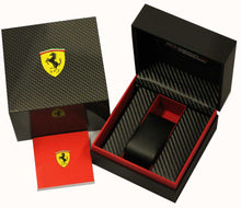 Carica l&#39;immagine nel visualizzatore di Gallery, Orologio Scuderia Ferrari Grand Tour FER0830829
